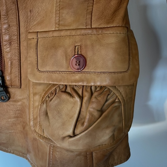 Danier Cognac Leather Jacket XS - Picture 6 of 12